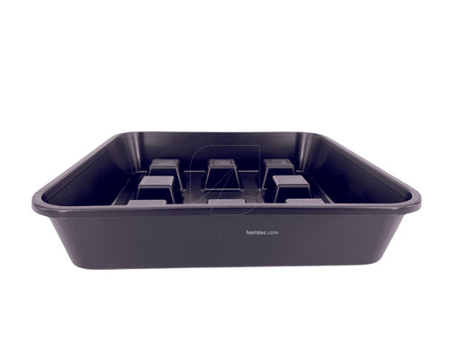 Plato cuadrado elevado 20/22 (50 uds)